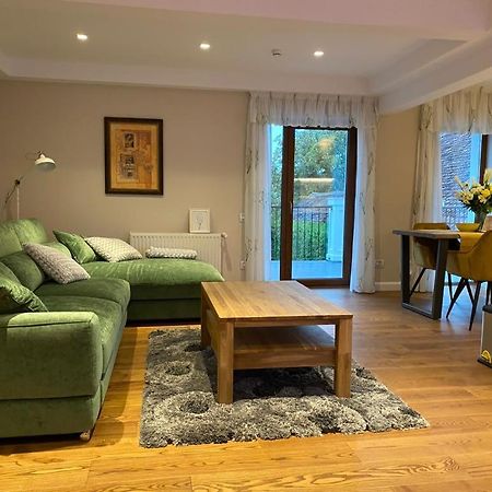 Apartaments Rîşnov Eksteriør billede