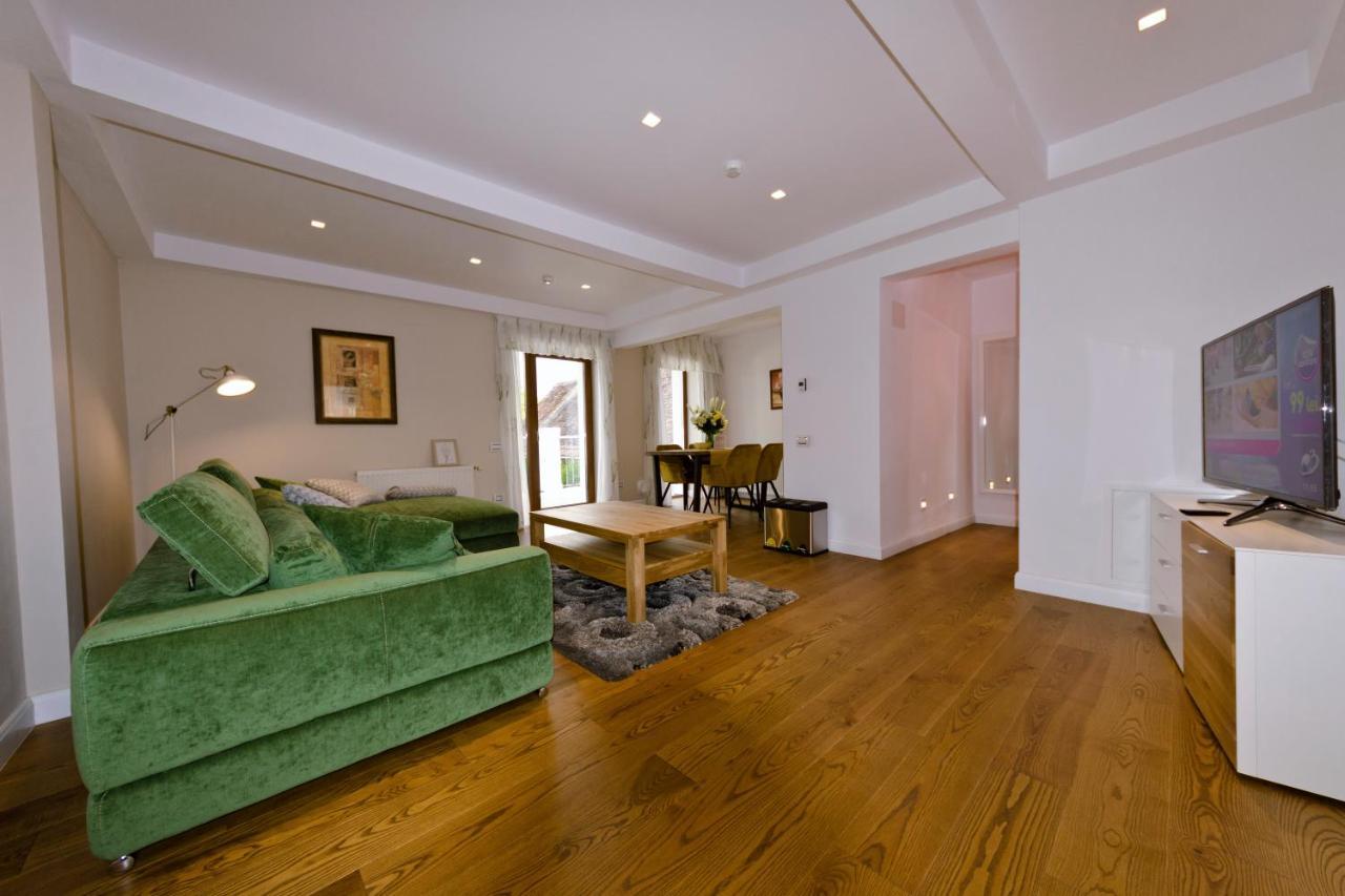 Apartaments Rîşnov Eksteriør billede