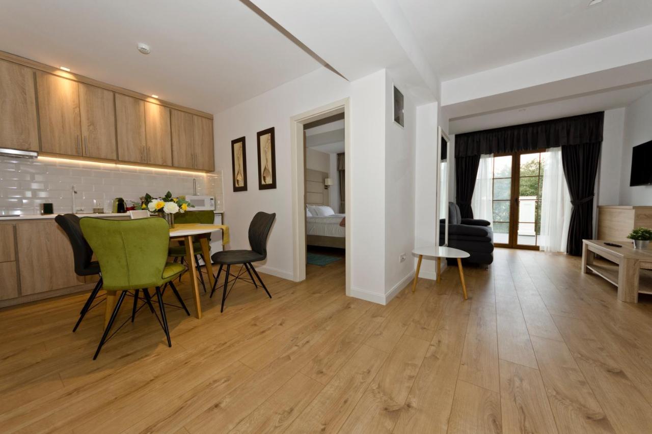 Apartaments Rîşnov Eksteriør billede
